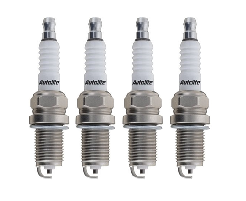 SET OF 4 AUTOLITE SPARK PLUGS TO SUIT VOLKSWAGEN PASSAT B1 ZF 1.3L I4