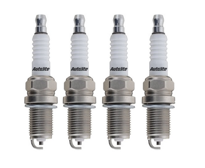 SET OF 4 AUTOLITE SPARK PLUGS TO SUIT VOLKSWAGEN PASSAT B1 ZF 1.3L I4