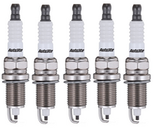 SET OF 5 AUTOLITE SPARK PLUGS TO SUIT VOLKSWAGEN CARAVELLE T4 AET 2.5L I5