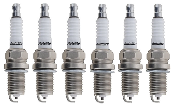 SET OF 6 AUTOLITE SPARK PLUGS TO SUIT JEEP EKG 3.7L V6