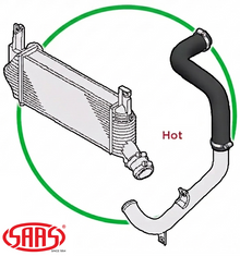 SAAS HOT SIDE UNION LONG INTERCOOLER HOSE TO SUIT NISSAN NAVARA D40 YD25DDTI TURBO DIESEL 2.5L I4 SUITS 106KW & 140KW